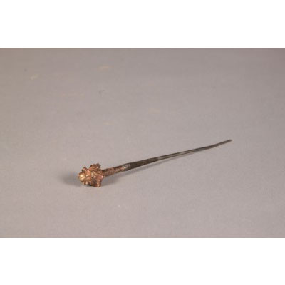 明花托银发针【南京博物院】